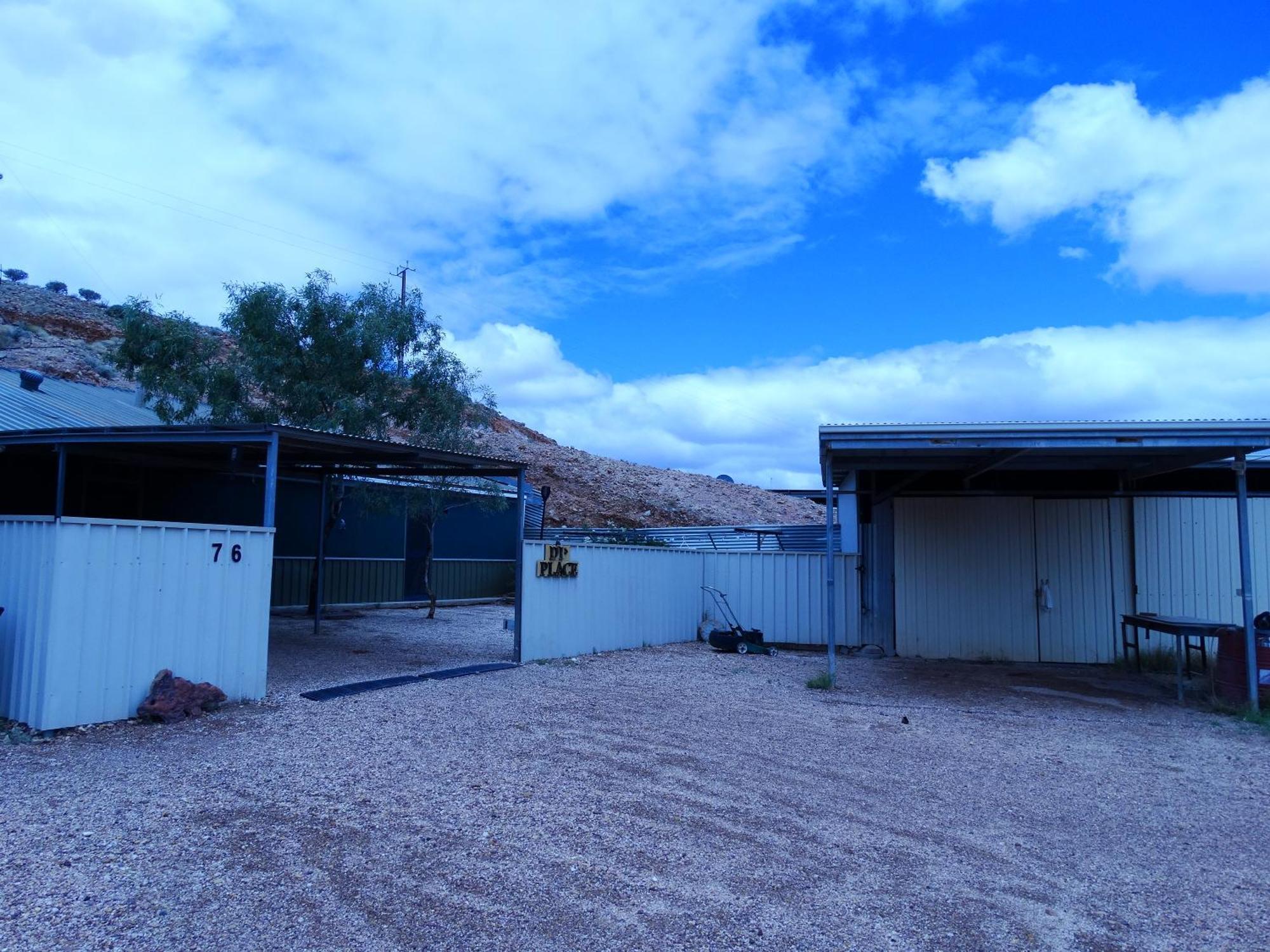 Di'S Place Coober Pedy Buitenkant foto