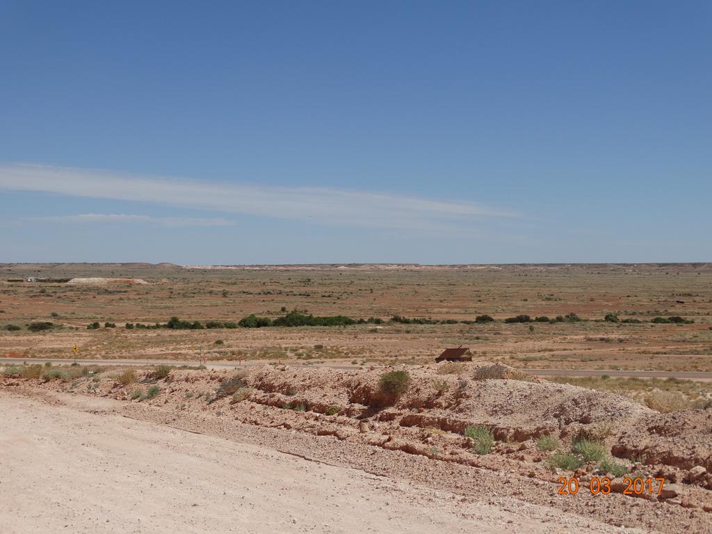 Di'S Place Coober Pedy Buitenkant foto